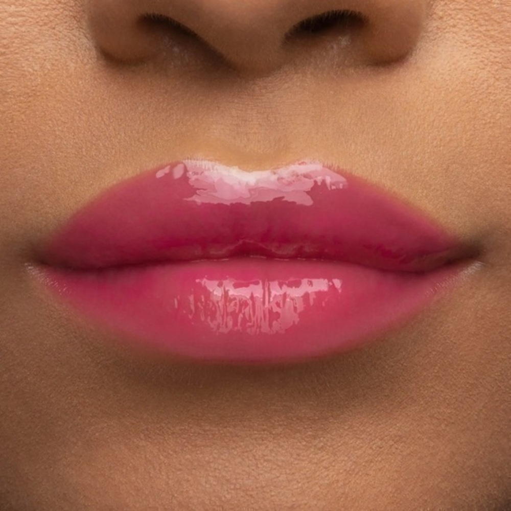 Too Faced Lip Injection Power Plumping Hydrating Lip Gloss- People Pleaser